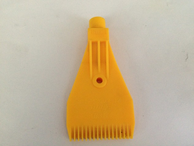 Plastic blowing nozzle